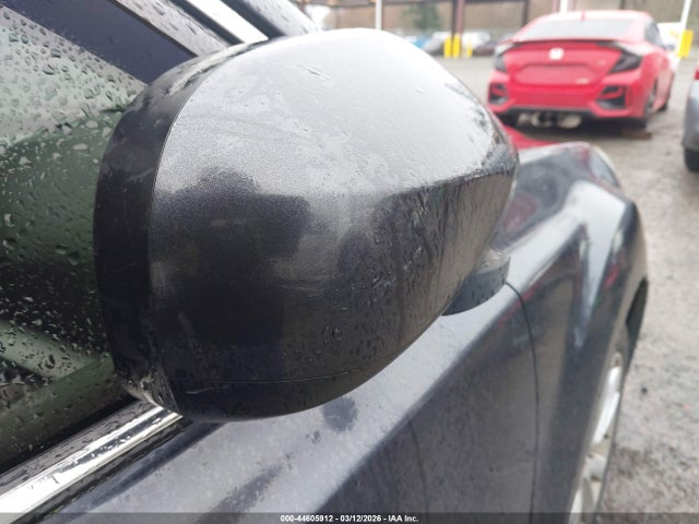 44605912 :رقم المزاد ، 4S3BMBC65D3031404 vin ، 2013 Subaru Legacy 2.5i Premium مزاد بيع