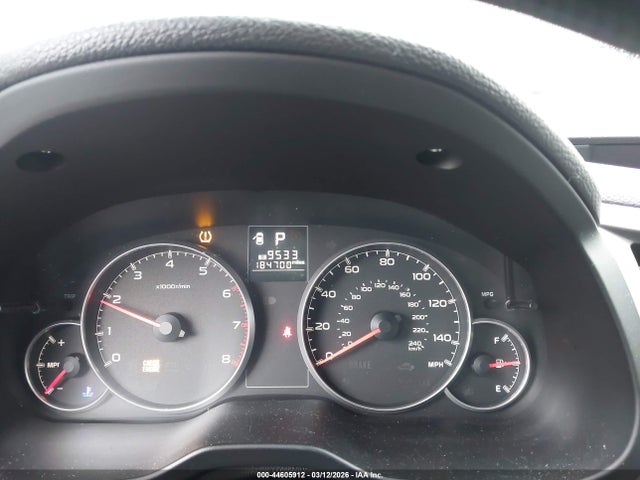 44605912 :رقم المزاد ، 4S3BMBC65D3031404 vin ، 2013 Subaru Legacy 2.5i Premium مزاد بيع