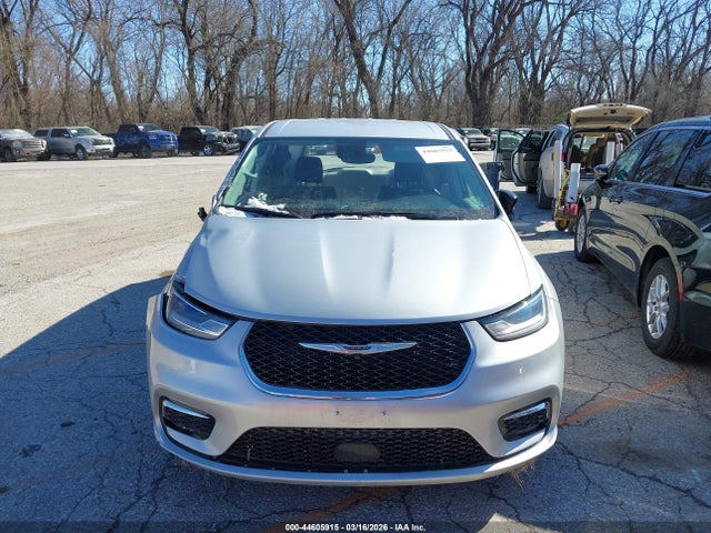 Auction sale of the 2024 Chrysler Pacifica Touring L, vin: 2C4RC1BG3RR173223, lot number: 44605915