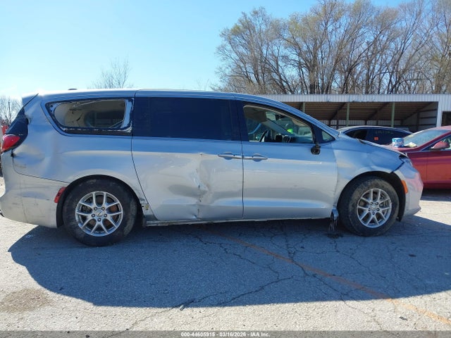 Auction sale of the 2024 Chrysler Pacifica Touring L, vin: 2C4RC1BG3RR173223, lot number: 44605915
