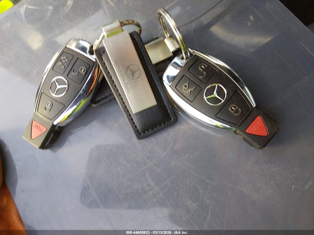 44605923 :رقم المزاد ، W1KPK3JA7LF172907 vin ، 2020 Mercedes-benz Slc 300 مزاد بيع