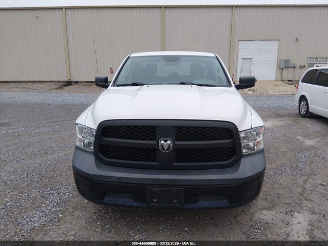 1C6RR6FGXHS835793 RAM 1500 Tradesman 4x2 6&#039;4 Box