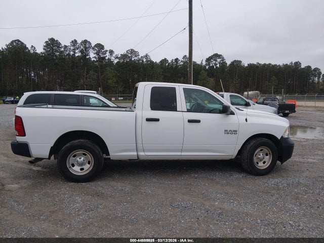 1C6RR6FGXHS835793 RAM 1500 Tradesman 4x2 6&#039;4 Box