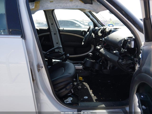 2013 MINI COUNTRYMAN WMWZB3C50DWM09707 Photo 4