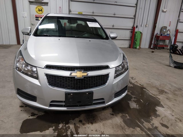 44605947 :رقم المزاد ، 1G1PC5SB7E7323809 vin ، 2014 Chevrolet Cruze 1lt Auto مزاد بيع