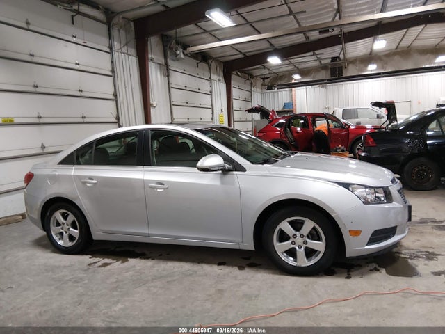 44605947 :رقم المزاد ، 1G1PC5SB7E7323809 vin ، 2014 Chevrolet Cruze 1lt Auto مزاد بيع
