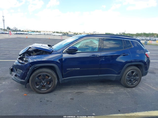 Продажа на аукционе авто 2019 Jeep Compass Latitude Fwd, vin: 3C4NJCBB5KT655232, номер лота: 44606029