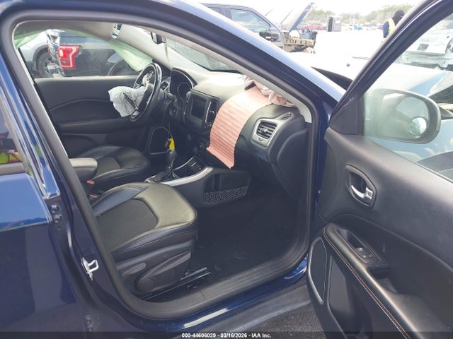 Продажа на аукционе авто 2019 Jeep Compass Latitude Fwd, vin: 3C4NJCBB5KT655232, номер лота: 44606029