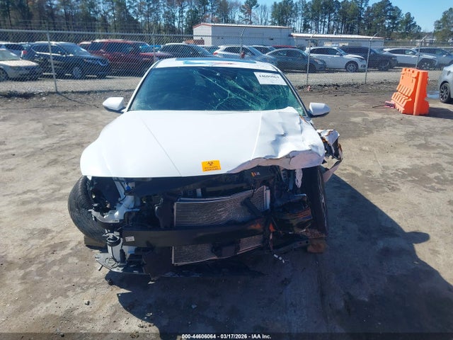 5NPLP4AGXPH112166 Hyundai Elantra Limited