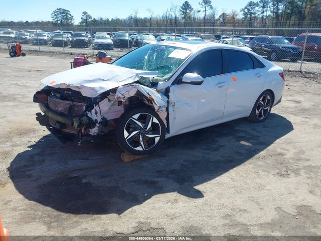 5NPLP4AGXPH112166 Hyundai Elantra Limited