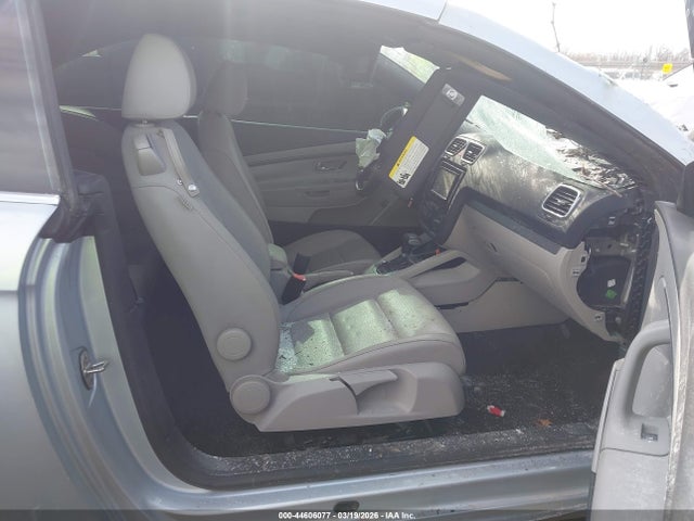 44606077 :رقم المزاد ، WVWBA71F08V044824 vin ، 2008 Volkswagen Eos Turbo مزاد بيع