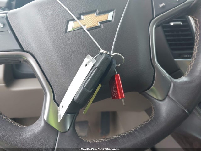 Chevrolet Tahoe Lt 2019 1GNSCBKC0KR299949 Image 11