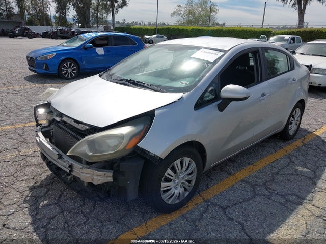 KIA RIO LX 2016 KNADM4A33G6598482 Image 2