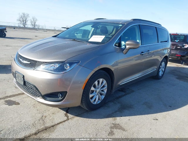 Aukcja sprzedaży 2017 Chrysler Pacifica Touring-l, vin: 2C4RC1BGXHR837631, numer aukcji: 44606108