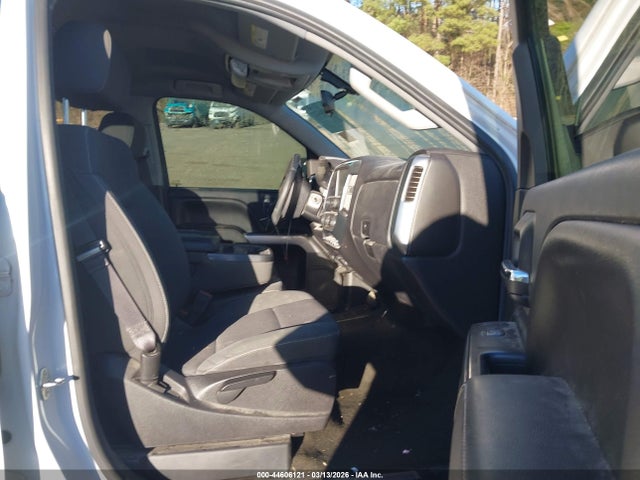 44606121 :رقم المزاد ، 1GCRCREC0FZ305086 vin ، 2015 Chevrolet Silverado 1500 2lt مزاد بيع