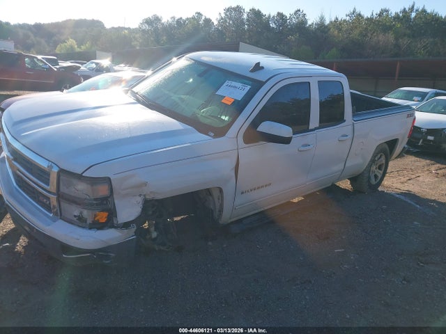 44606121 :رقم المزاد ، 1GCRCREC0FZ305086 vin ، 2015 Chevrolet Silverado 1500 2lt مزاد بيع