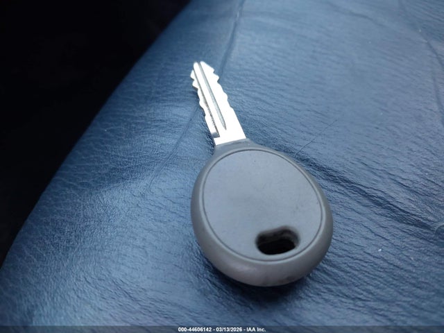 2003 CHRYSLER TOWN & COUNTRY 2C4GP54L93R261570 Photo 10