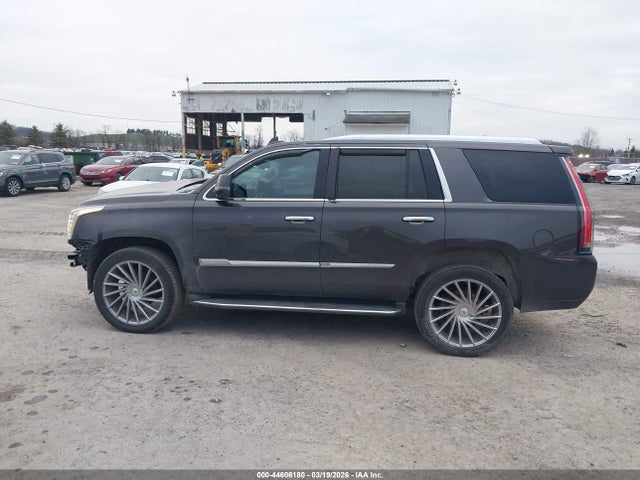 Aukcja sprzedaży 2015 Cadillac Escalade Luxury, vin: 1GYS4MKJXFR741054, numer aukcji: 44606180