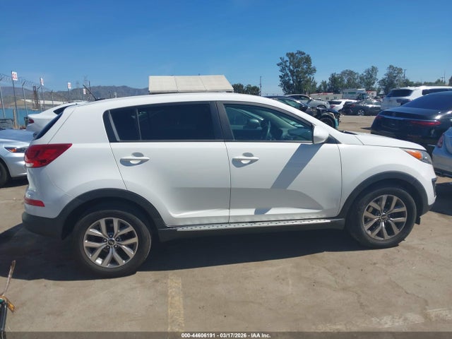 Auction sale of the 2015 Kia Sportage Lx, vin: KNDPBCAC9F7793902, lot number: 44606191