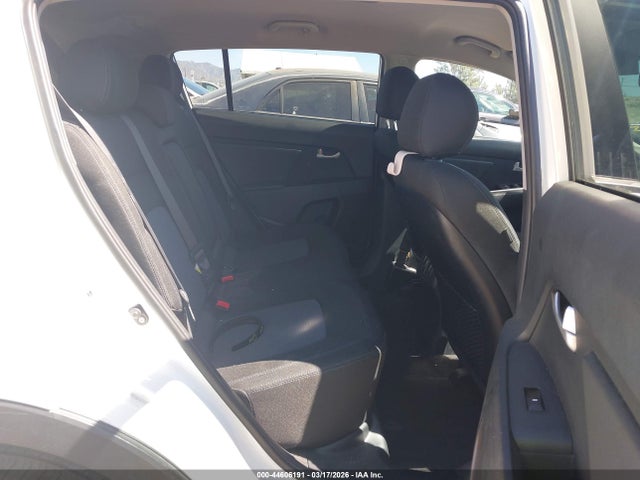 Auction sale of the 2015 Kia Sportage Lx, vin: KNDPBCAC9F7793902, lot number: 44606191