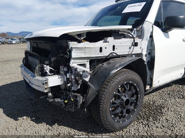 ZACCJBAB8JPH07882 Jeep Renegade Sport 4x4