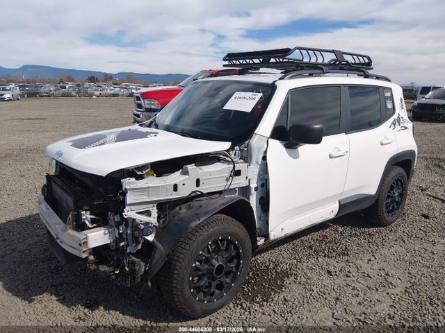 ZACCJBAB8JPH07882 Jeep Renegade Sport 4x4