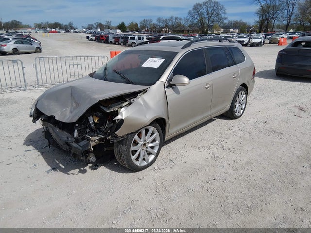 2013 Volkswagen Jetta Sportwagen 2.0l Tdi მანქანა იყიდება აუქციონზე, vin: 3VWPL7AJ0DM624208, აუქციონის ნომერი: 44606217