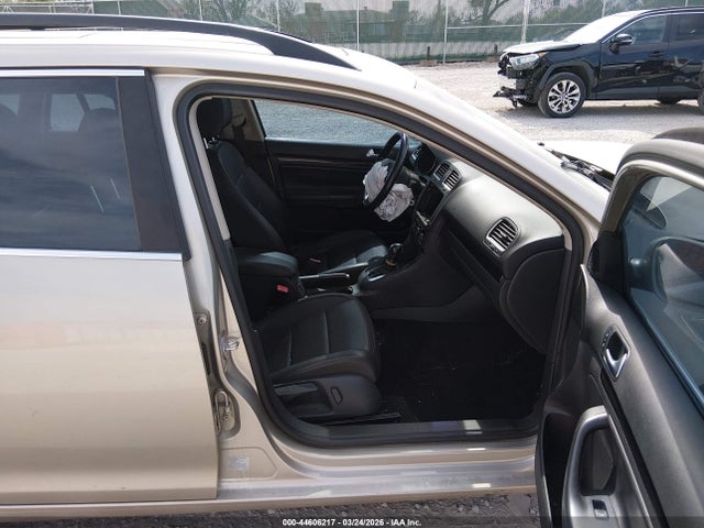 2013 Volkswagen Jetta Sportwagen 2.0l Tdi მანქანა იყიდება აუქციონზე, vin: 3VWPL7AJ0DM624208, აუქციონის ნომერი: 44606217