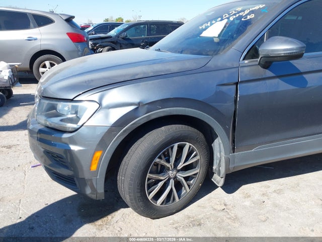 Aukcja sprzedaży 2019 Volkswagen Tiguan 2.0t Se/2.0t Sel/2.0t Sel R-line/2.0t Sel R-line Black, vin: 3VV3B7AX0KM155161, numer aukcji: 44606225