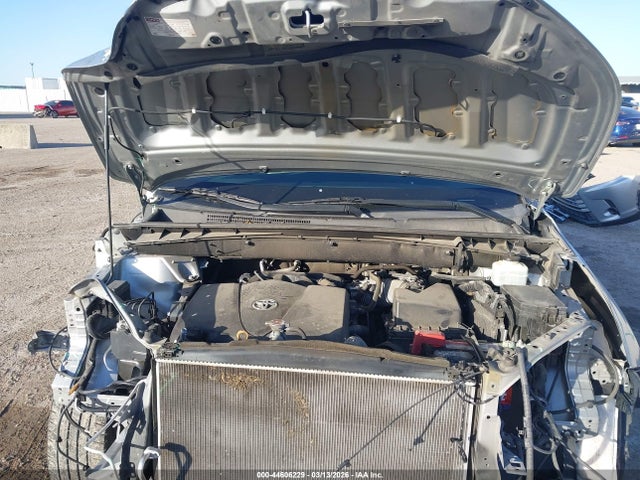 2019 TOYOTA HIGHLANDER 5TDZZRFH2KS329426 Photo 9