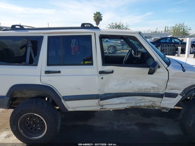Продажа на аукционе авто 1999 Jeep Cherokee Classic/sport, vin: 1J4FT68S6XL674845, номер лота: 44606231