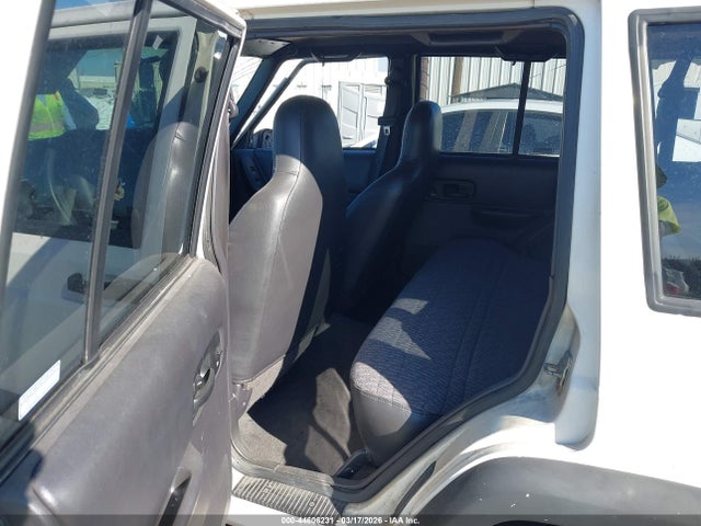 Продажа на аукционе авто 1999 Jeep Cherokee Classic/sport, vin: 1J4FT68S6XL674845, номер лота: 44606231