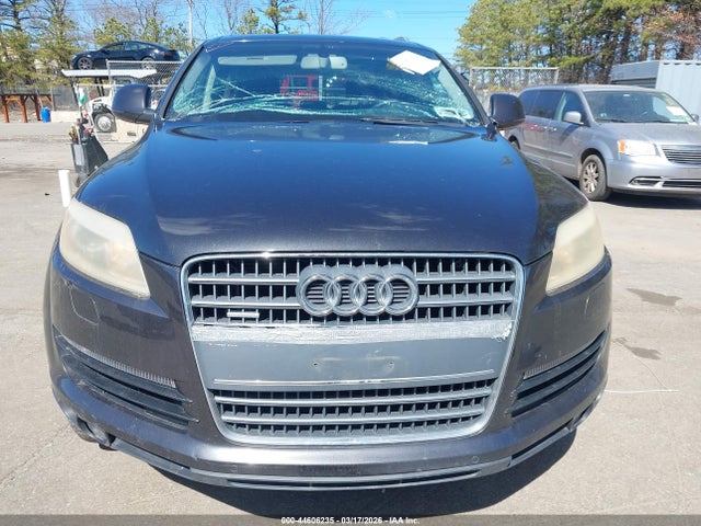 44606235 :رقم المزاد ، WA1BY74L28D008114 vin ، 2008 Audi Q7 3.6 Premium مزاد بيع