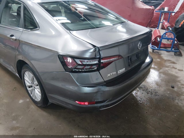 3VWN57BU4KM195517 Volkswagen Jetta 1.4t S