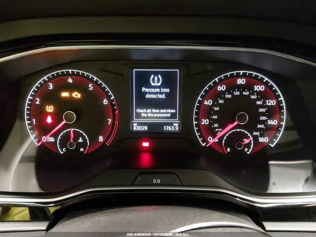 3VWN57BU4KM195517 Volkswagen Jetta 1.4t S