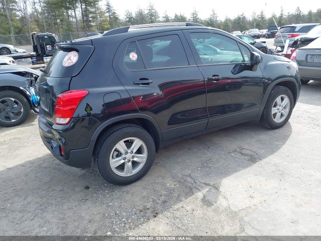 Chevrolet Trax Awd Lt 2022 KL7CJPSM9NB519561 Image 4