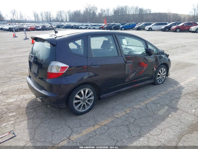 2013 Honda Fit Sport მანქანა იყიდება აუქციონზე, vin: JHMGE8H51DC068356, აუქციონის ნომერი: 44606266