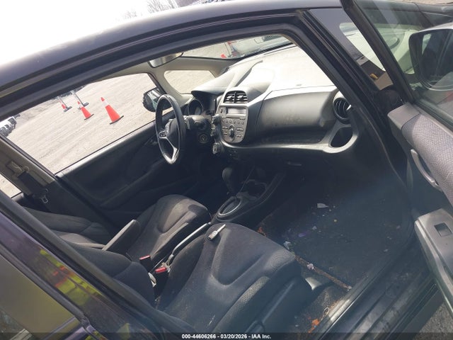 2013 Honda Fit Sport მანქანა იყიდება აუქციონზე, vin: JHMGE8H51DC068356, აუქციონის ნომერი: 44606266