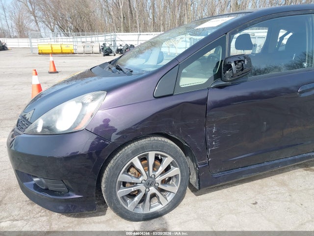 2013 Honda Fit Sport მანქანა იყიდება აუქციონზე, vin: JHMGE8H51DC068356, აუქციონის ნომერი: 44606266