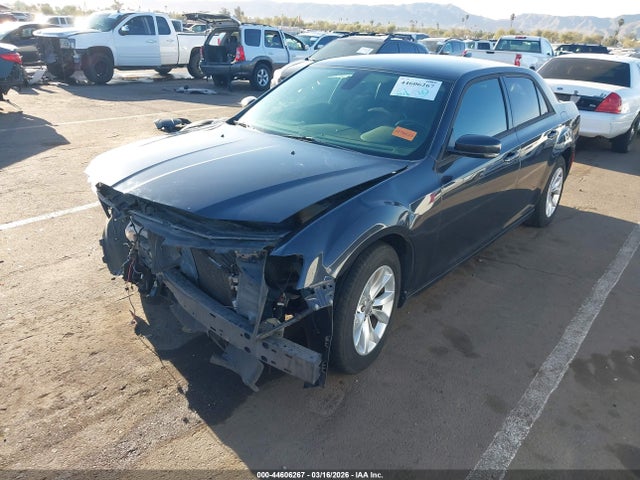 2015 CHRYSLER 300 2C3CCAAG9FH786895 Photo 1