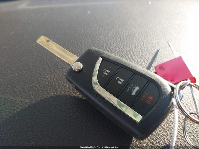 4T1C11AK5MU408794 Toyota CAMRY LE