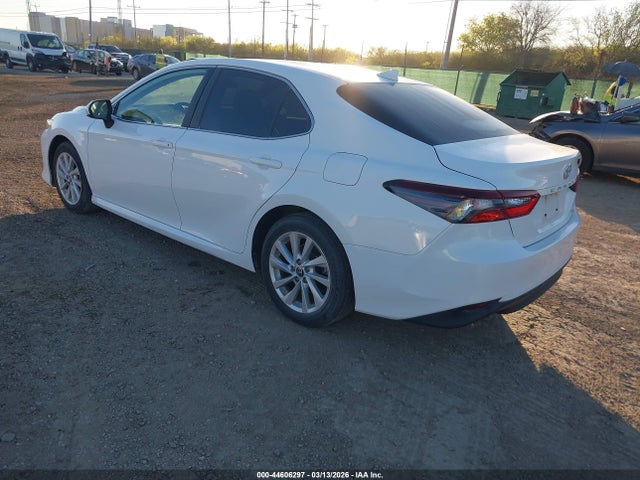 4T1C11AK5MU408794 Toyota CAMRY LE