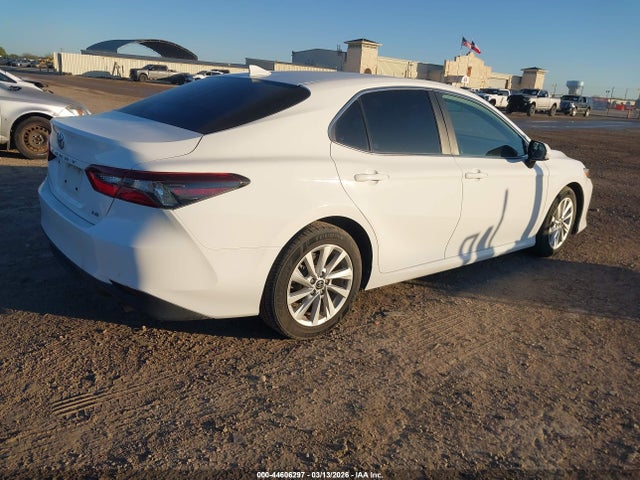 4T1C11AK5MU408794 Toyota CAMRY LE