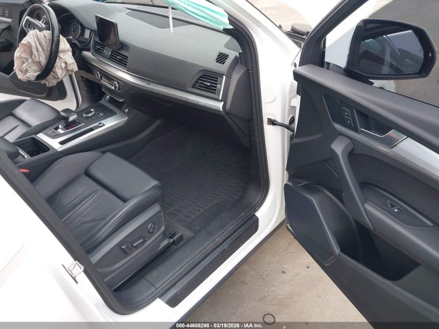 Продажа на аукционе авто 2020 Audi Q5 Premium 45 Tfsi Quattro S Tronic, vin: WA1ANAFY6L2080836, номер лота: 44606298