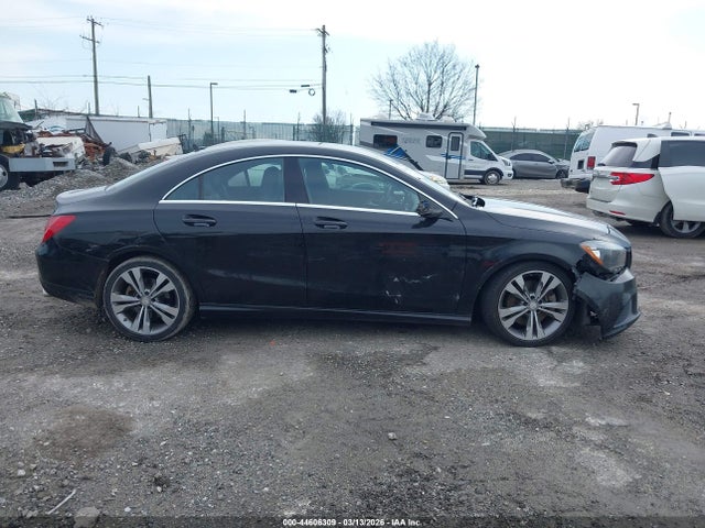 44606309 :رقم المزاد ، WDDSJ4EBXFN218181 vin ، 2015 Mercedes-benz Cla 250 مزاد بيع
