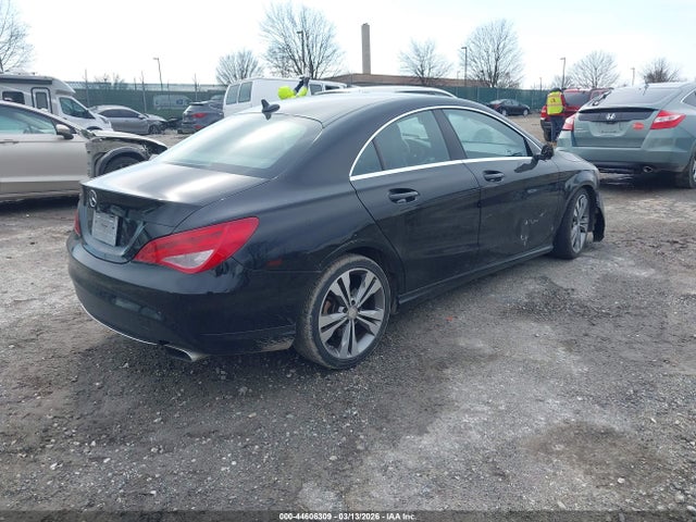 44606309 :رقم المزاد ، WDDSJ4EBXFN218181 vin ، 2015 Mercedes-benz Cla 250 مزاد بيع