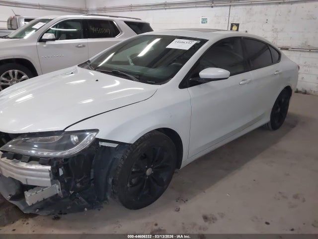 Продажа на аукционе авто 2015 Chrysler 200 S, vin: 1C3CCCBB4FN665343, номер лота: 44606332