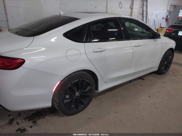 Продажа на аукционе авто 2015 Chrysler 200 S, vin: 1C3CCCBB4FN665343, номер лота: 44606332