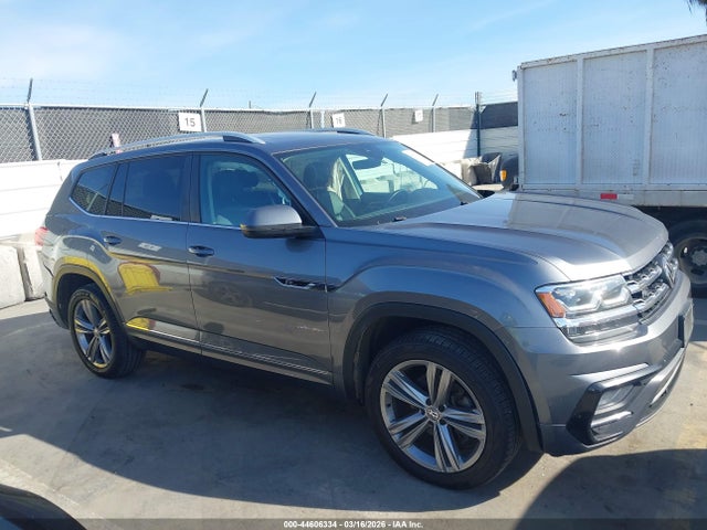 2018 Volkswagen Atlas 3.6l V6 Sel მანქანა იყიდება აუქციონზე, vin: 1V2RR2CAXJC562676, აუქციონის ნომერი: 44606334