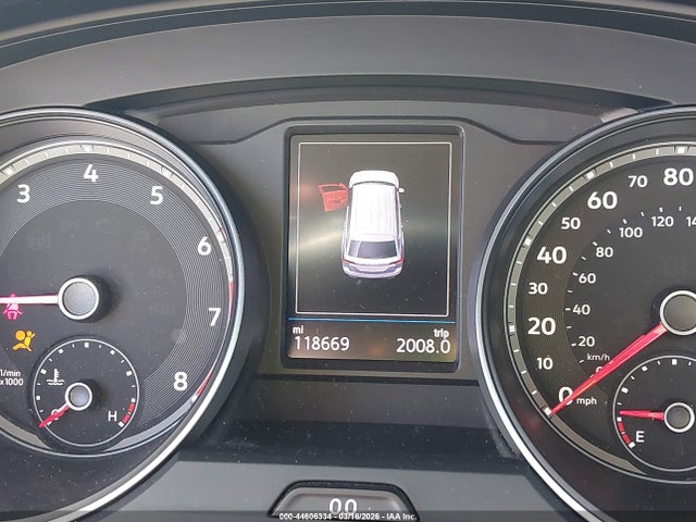 2018 Volkswagen Atlas 3.6l V6 Sel მანქანა იყიდება აუქციონზე, vin: 1V2RR2CAXJC562676, აუქციონის ნომერი: 44606334